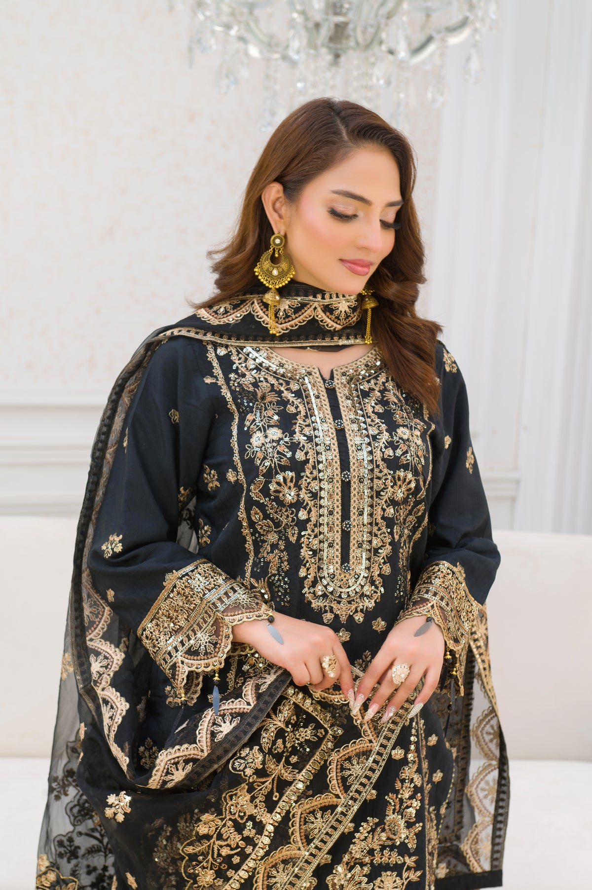 FHM-1027 I Noir Elegance